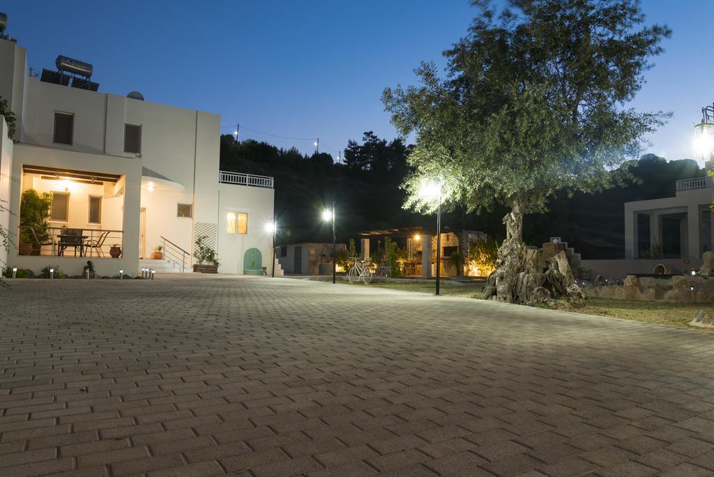 Fountain Villa 阿凡投 外观 照片