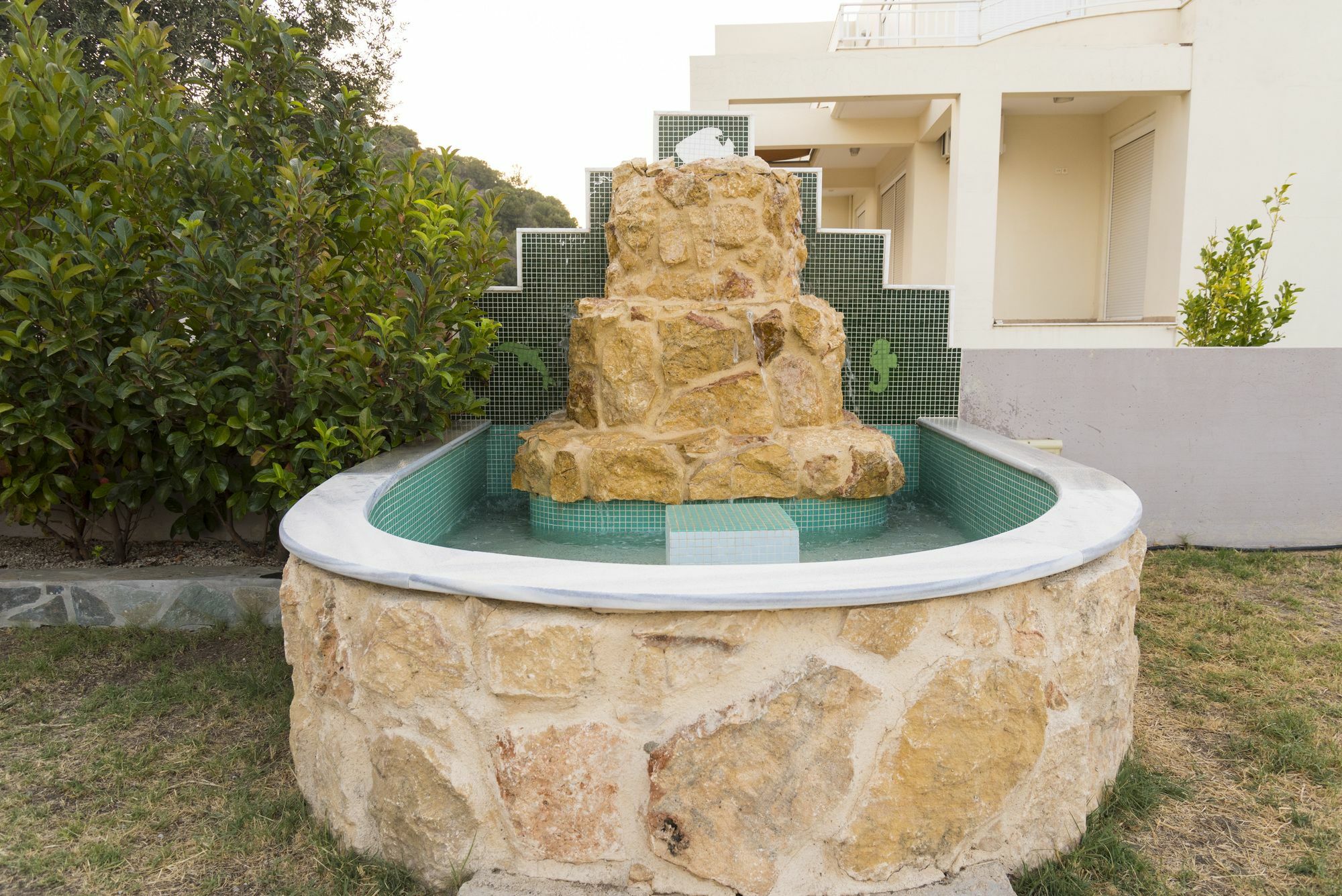 Fountain Villa 阿凡投 外观 照片